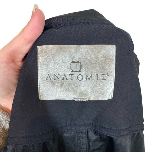 Anatomie Black Utility Jacket for Women - Picture 15 of 16
